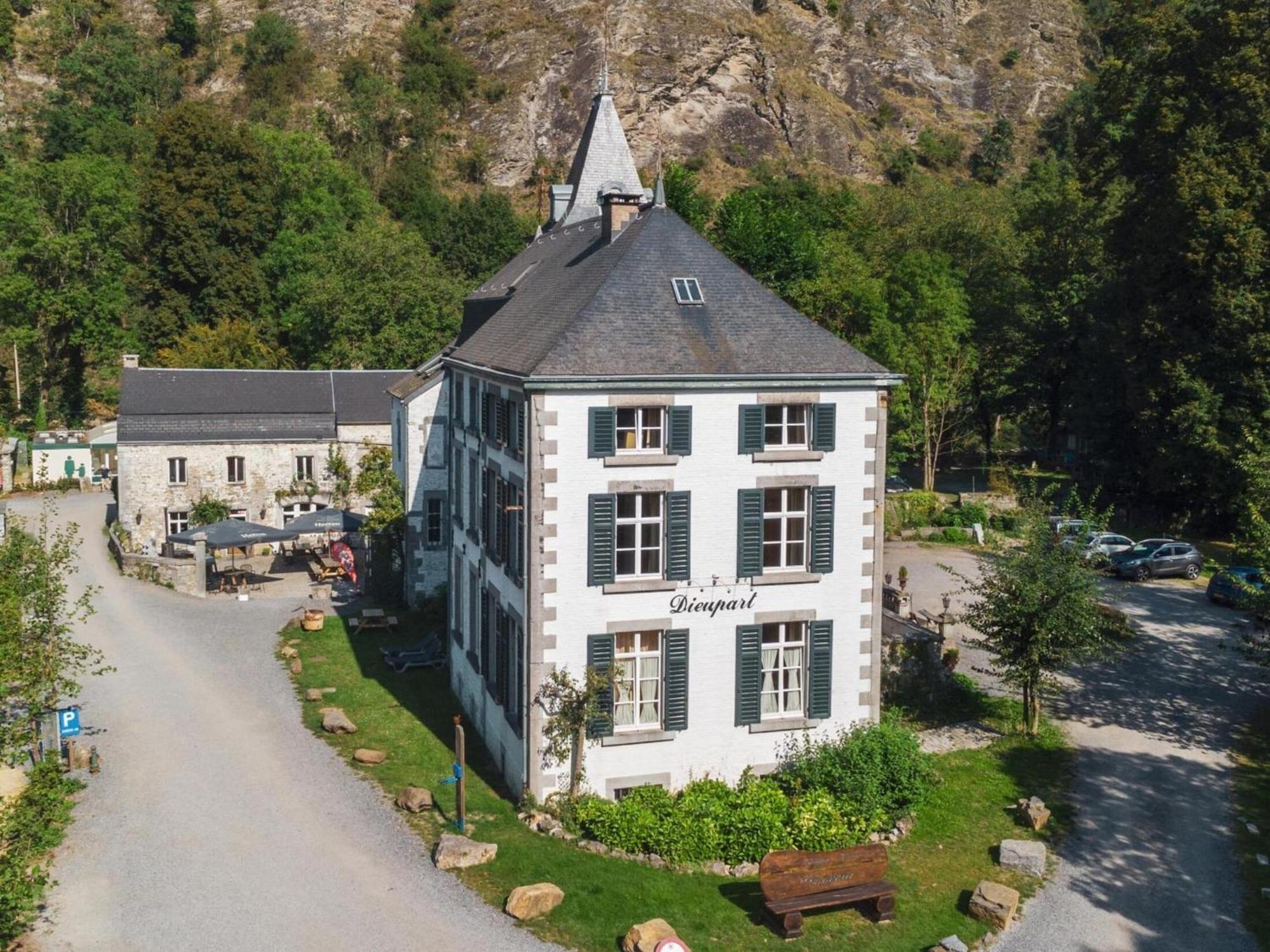 Elegant Apartment In Aywaille Near Forest Exterior photo